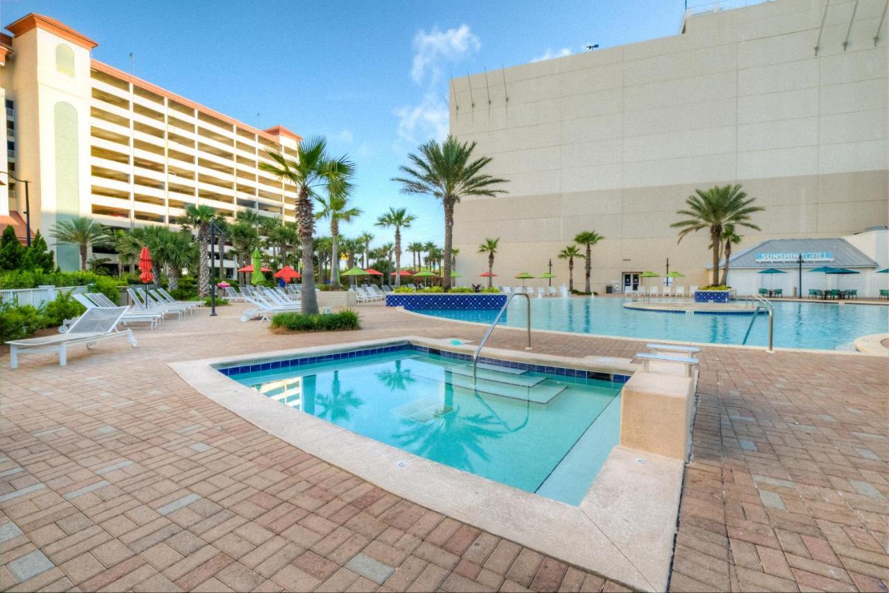 Laketown Wharf 905 By Zia Vr Holiday home *